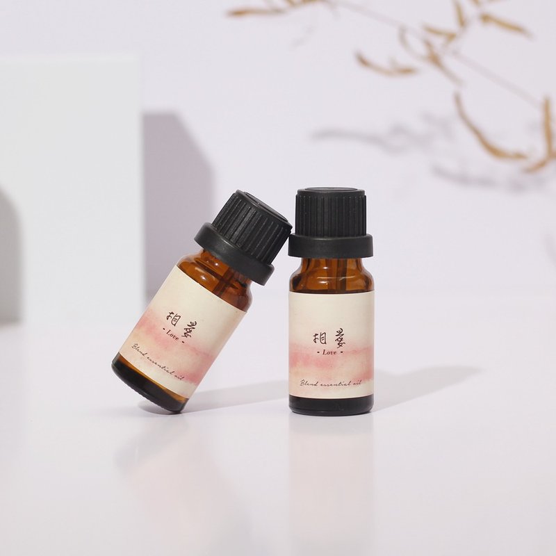 【相爱】清新玫瑰香、10mL、复方精油丨口罩香氛 - 香薰/精油/线香 - 植物．花 粉红色