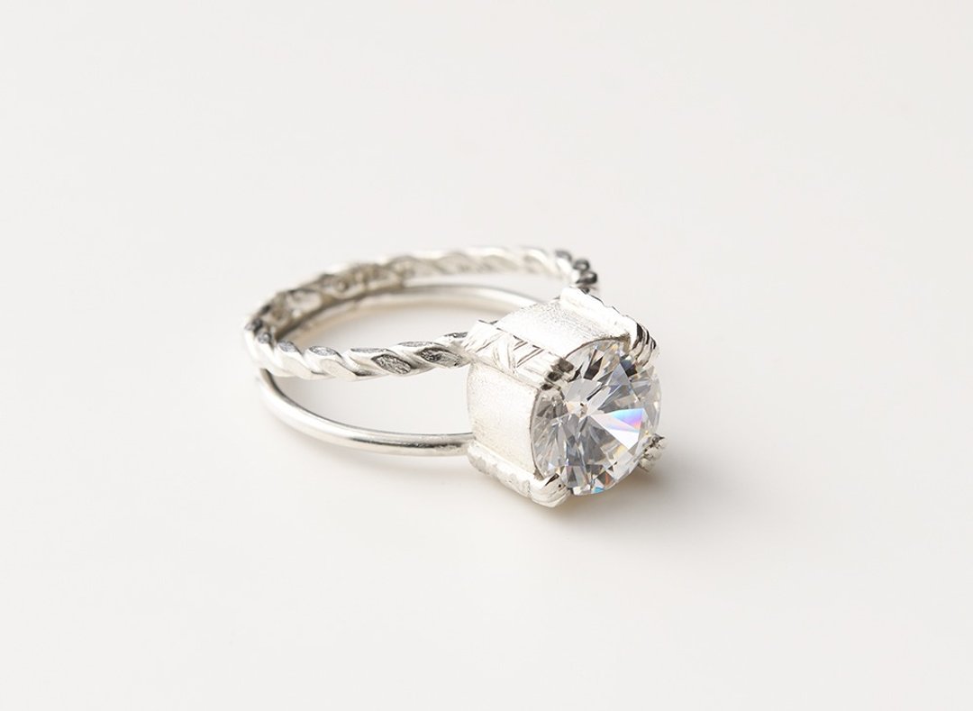 CR107 (cubic zirconia) - 戒指 - 其他金属 银色