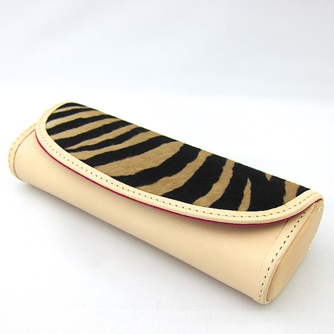 Hard and durable glasses case, glasses case, sunglasses, reading glasses, hard type, horizontal type, magnetic opening and closing, cute, fashionable, genuine leather, Italian Harako calf fur - 眼镜盒/眼镜布 - 真皮 多色