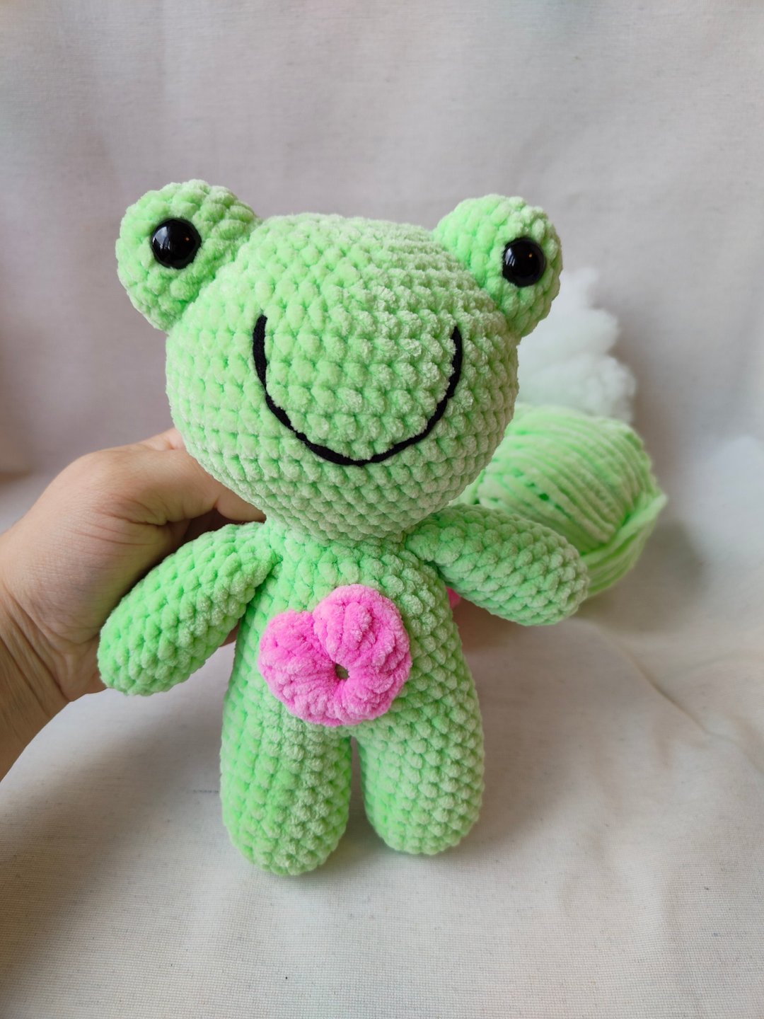 Crochet frog plush pattern, frog amigurumi - Logo 设计/图案设计 - 其他材质 