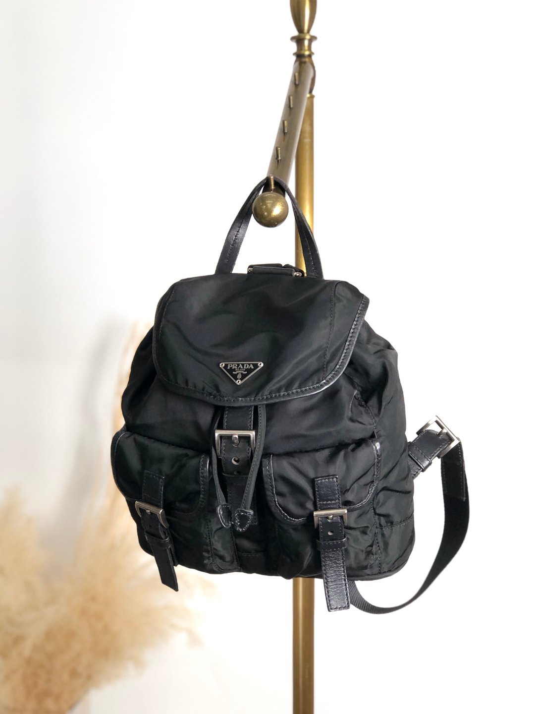 【日本直送 名牌中古包】PRADA 普拉达 后背包 黑色 三角标志 尼龙 双口袋 vintage - 后背包/双肩包 - 尼龙 黑色