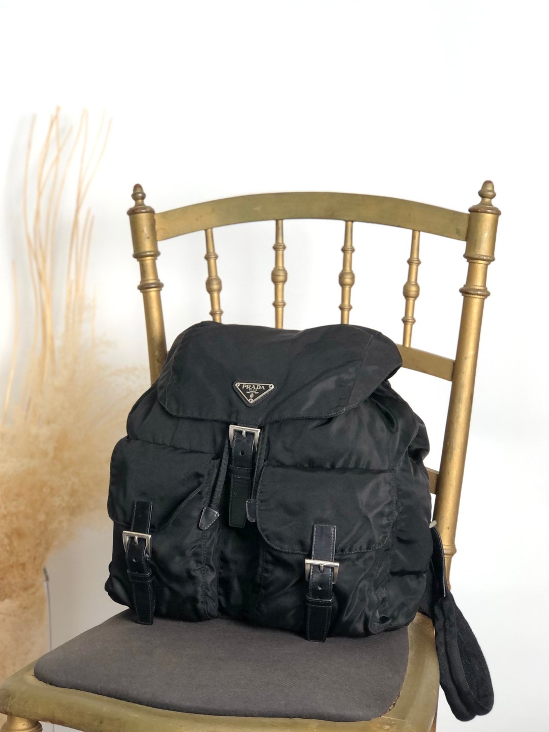 【日本直送 名牌中古包】PRADA 普拉达 背包 黑色 三角标志 尼龙 双口袋 后背包 vintage mehbr8 - 后背包/双肩包 - 尼龙 黑色