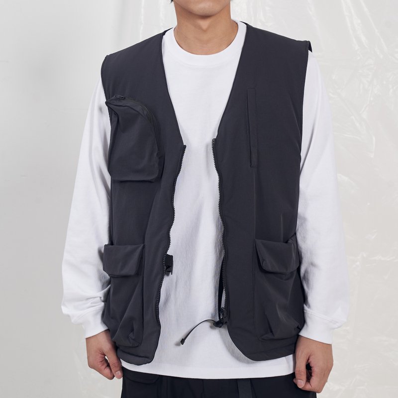 双面夹棉马甲背心 Multipocket Shirt Jacket/工装款式/防泼水材/ - 男装外套 - 棉．麻 灰色