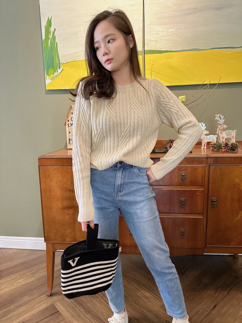 Venus 简约针织衣(杏)-台湾制-针织衫-毛衣 - 女装针织衫/毛衣 - 聚酯纤维 