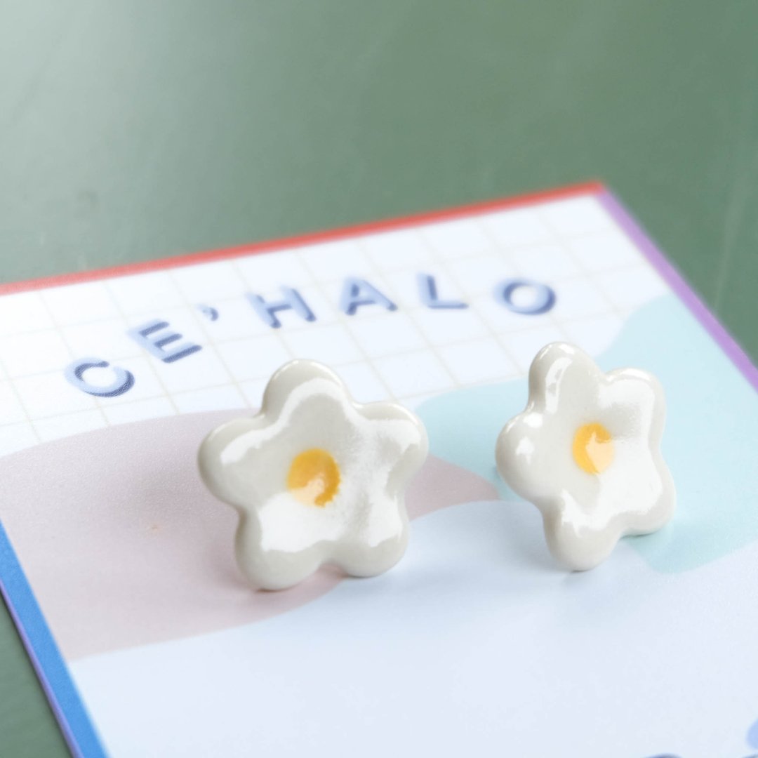 Flower Earring - 耳环/耳夹 - 陶 