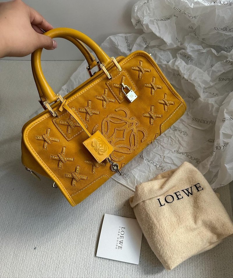 中古包 Loewe罗威 细码麂皮Amazona bag - 手提包/手提袋 - 真皮 黄色