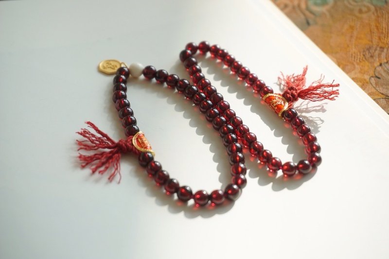 5mm天然原矿石榴石 纯银太岁令饺子设计单圈手串s - 手链/手环 - 水晶 红色