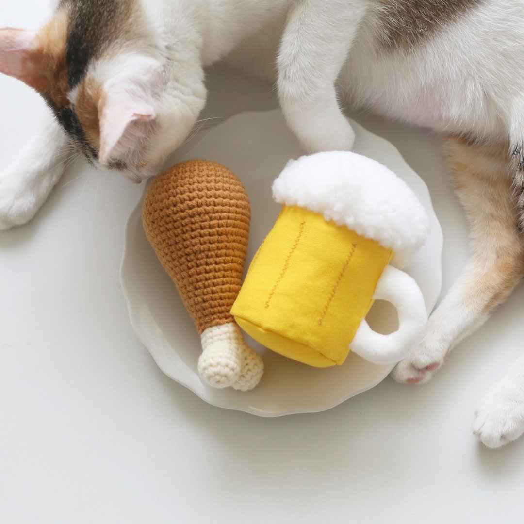 香酥鸡腿配奶油啤酒 (组合) 猫草包 猫玩具 - 玩具 - 其他材质 黄色