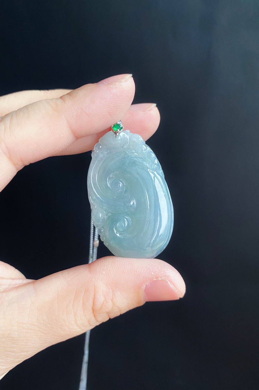 【售出】天然缅甸玉A玉翡翠 高冰蓝绿底蝙蝠如意 玉坠 附925 礼物 - 项链 - 玉石 绿色