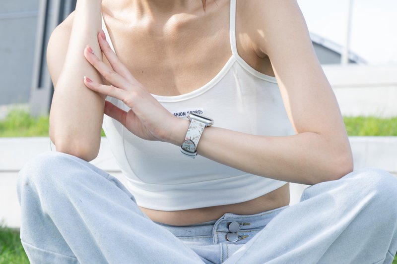 粉红色花朵浅蓝色苹果表带Apple Watch 4/5/6/7/8/9/10/SE/Ultra - 表带 - 真皮 蓝色