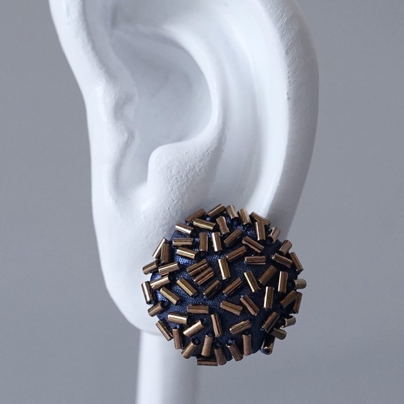 耳夹 散落 4 圆形 竹珠 金色 藏青色 无镍耳夹 大尺寸 独一无二 珠饰 - 耳环/耳夹 - 玻璃 金色