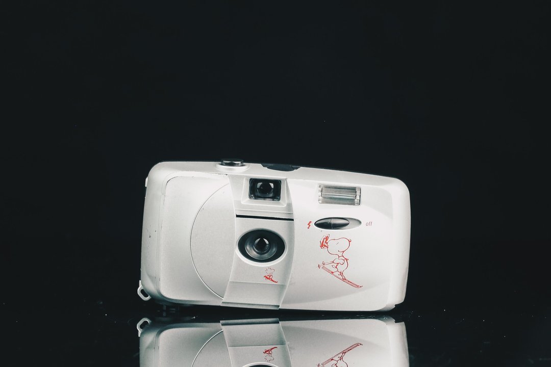 PEANUTS SNOOPY 35MM FILM CAMERA #135底片相机 - 相机 - 其他金属 黑色