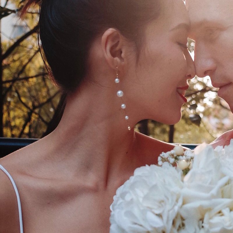 爱的耳环 耳夹 LOVED EARRING  | 14k注金 Swarovski水晶元素 - 耳环/耳夹 - 其他材质 白色