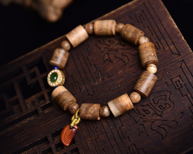 秒杀价 印尼桶珠沉香手串 味道清越 稍微有点细甜 遇热味道越醇 - 手链/手环 - 水晶 