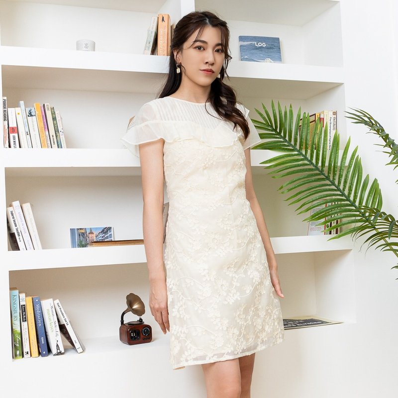 【MEDUSA】斜切米白绣花小礼服(M-XL) | 礼服洋装 妈妈礼服 - 晚装/礼服 - 聚酯纤维 白色