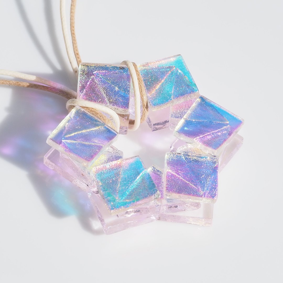 【Premium】极光樱花结晶玻璃项链 (雪花结晶造型) 【接单制作】 - 项链 - 玻璃 粉红色