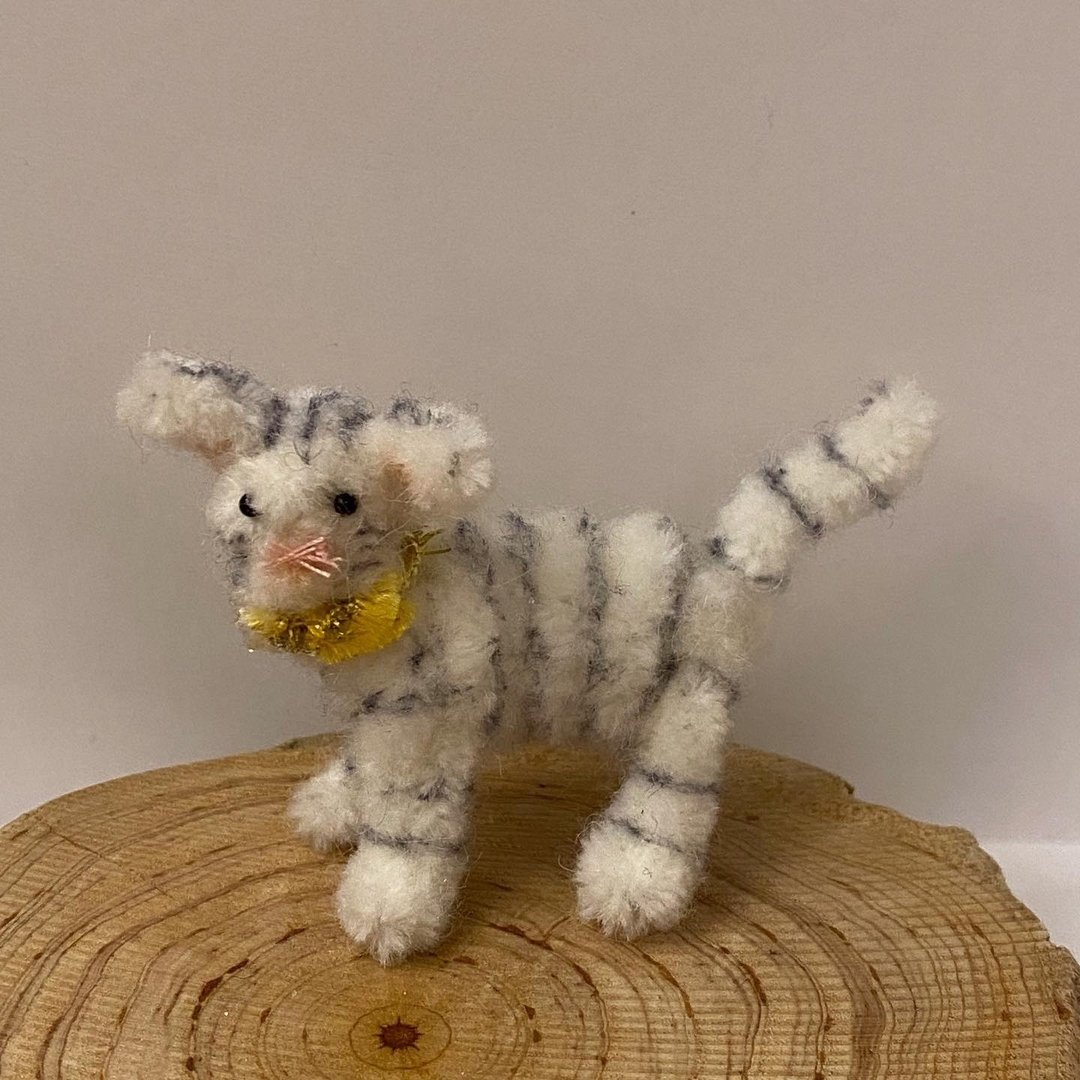 条纹白猫 5cm-毛根扭扭棒手作/脏萌流浪动物园/モールベア - 玩偶/公仔 - 其他人造纤维 白色