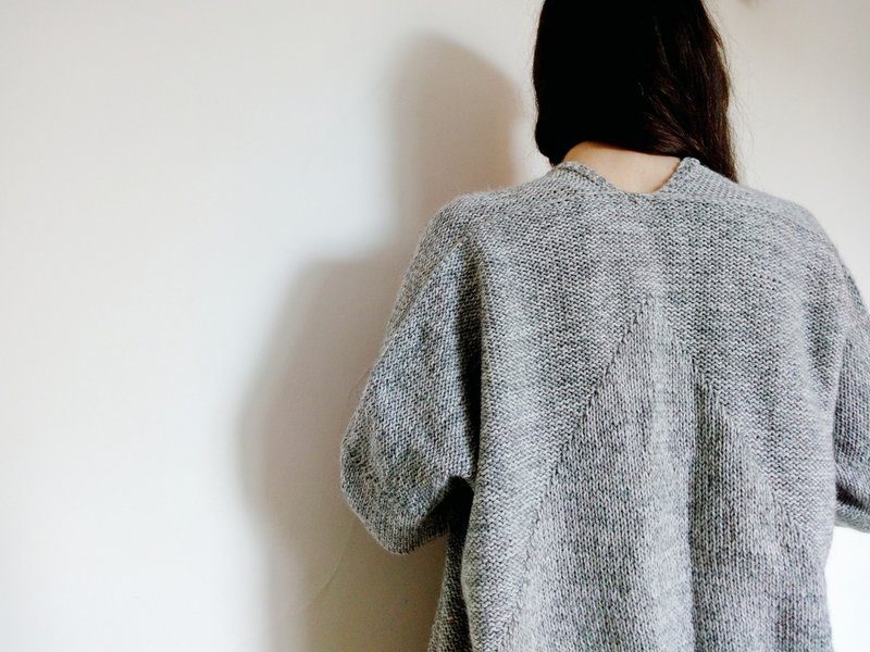 Uo cardigan knitting manual electronic file - 手工艺教程/工具书 - 其他材质 