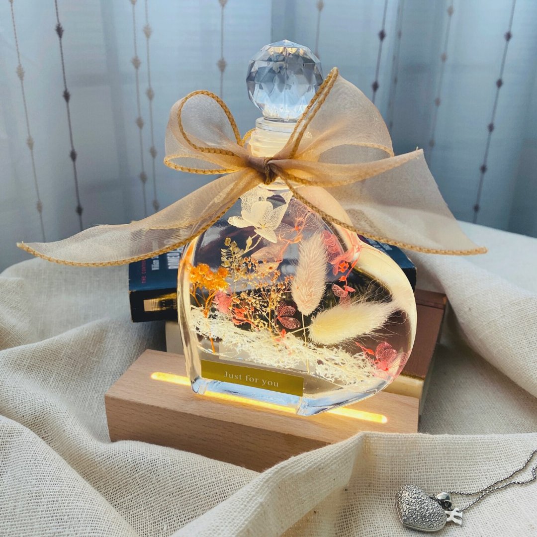 浮游花爱心瓶 情人节 纪念日 七夕 生日 礼物 - 摆饰 - 玻璃 