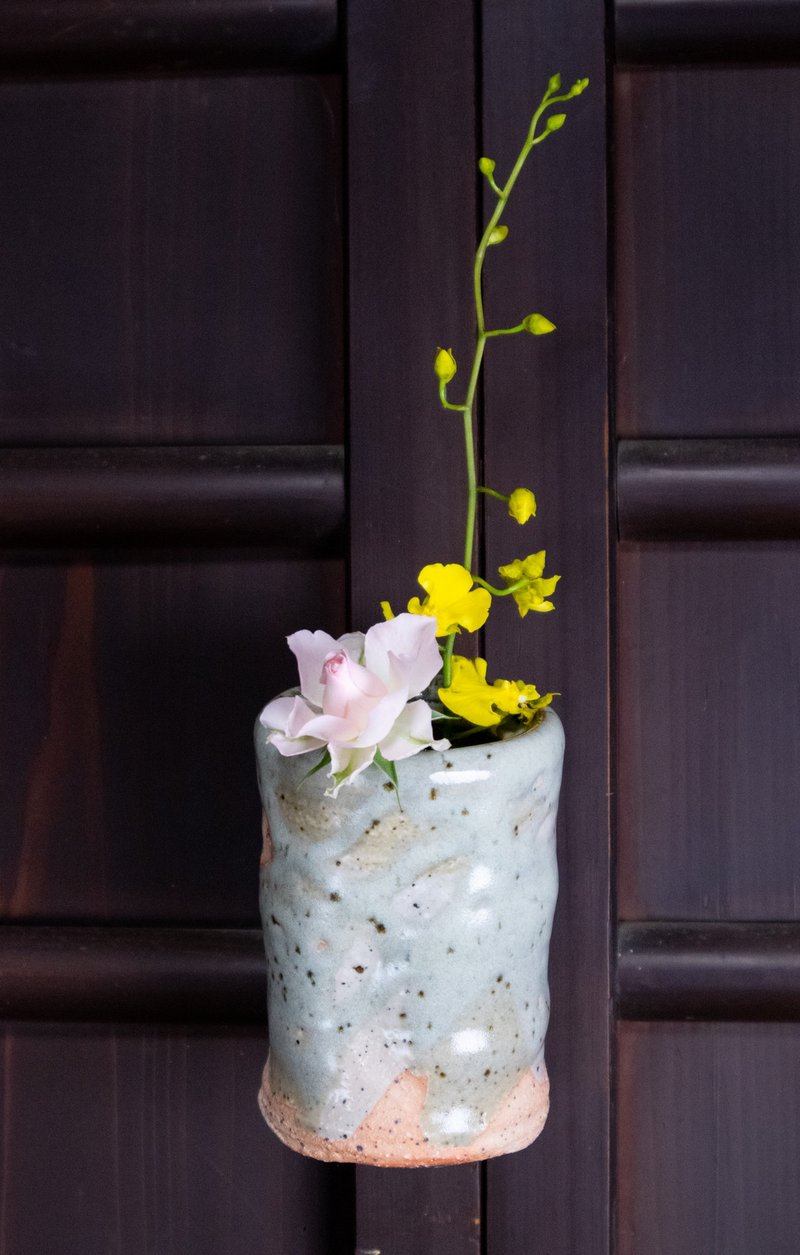 Yuuhai series 2022 hanging flower vase for Tea Ceremony - 花瓶/陶器 - 陶 