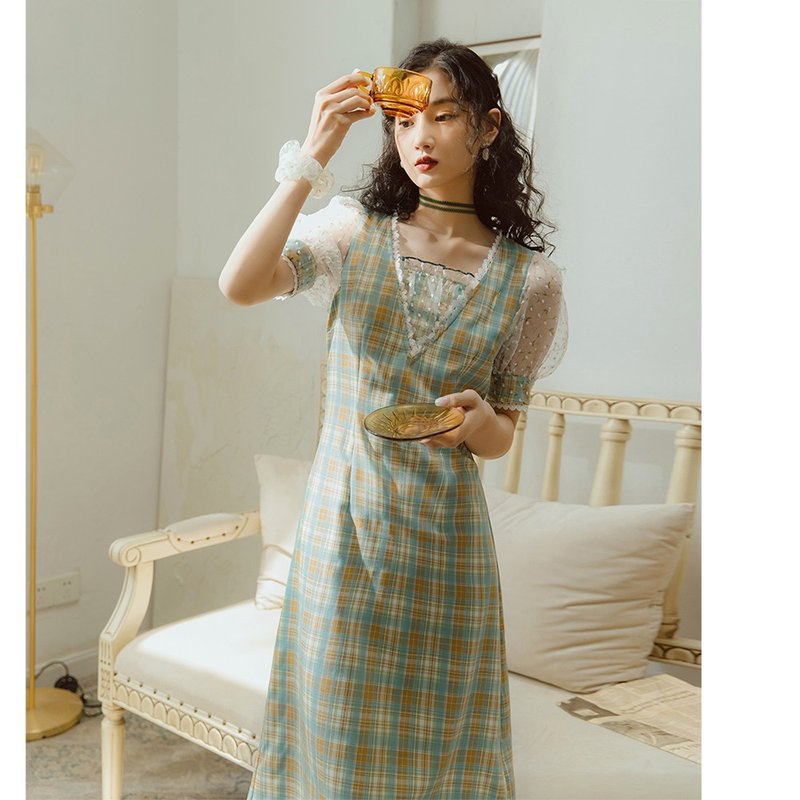 2020新款气质复古v领连衣裙夏季法式格子洋装 - 洋装/连衣裙 - 聚酯纤维 绿色