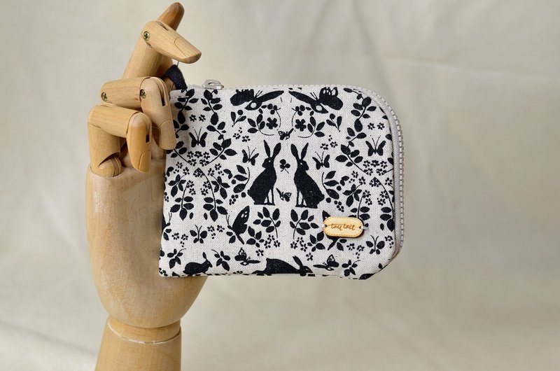 【日本布料】L型拉链 玩色钱包/短夹/小钱包 #兔子幻境 - 零钱包 - 棉．麻 