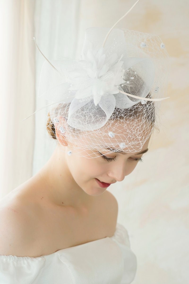白色复古花朵面纱 - 发饰 - 其他材质 白色