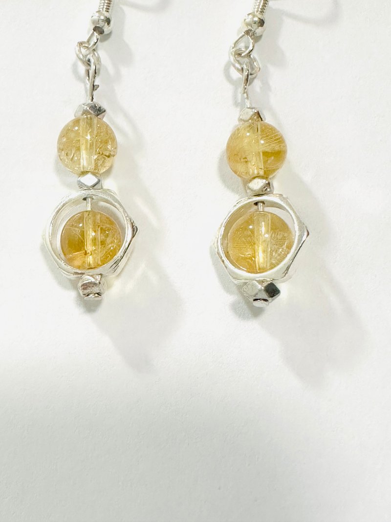 黄水晶垂坠耳环 7mm - 耳环/耳夹 - 水晶 黄色