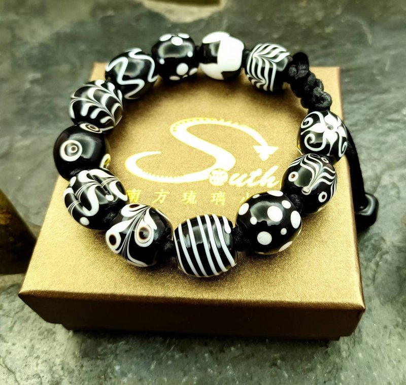 黑白系列-黑十二珠 - 手链/手环 - 琉璃 黑色