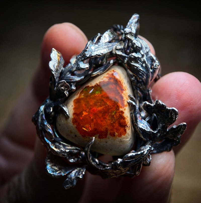 天然矿石   / 墨西哥砾背蛋白石 /羚羊谷 - 项链 - 宝石 多色