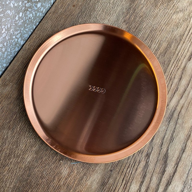 TRIVOC 红铜盘 - 盘子/餐盘/盘架 - 铜/黄铜 金色