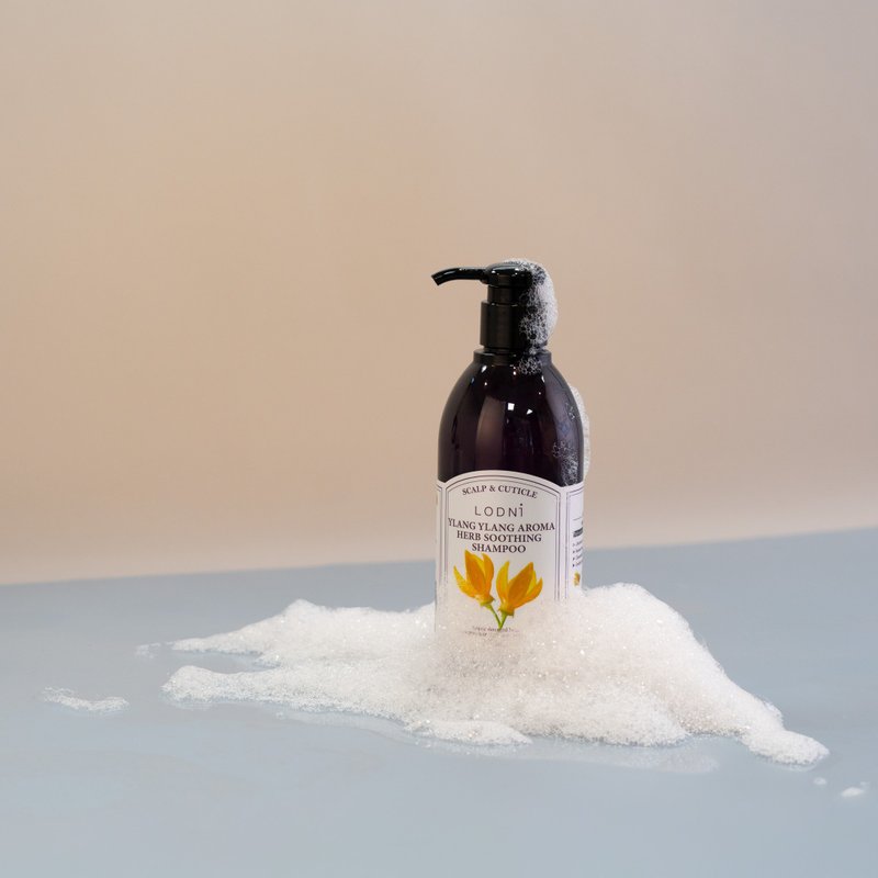 依兰精油舒缓洗发精 300ml(全发质适用 中性头皮使用) - 洗发用品 - 植物．花 黄色