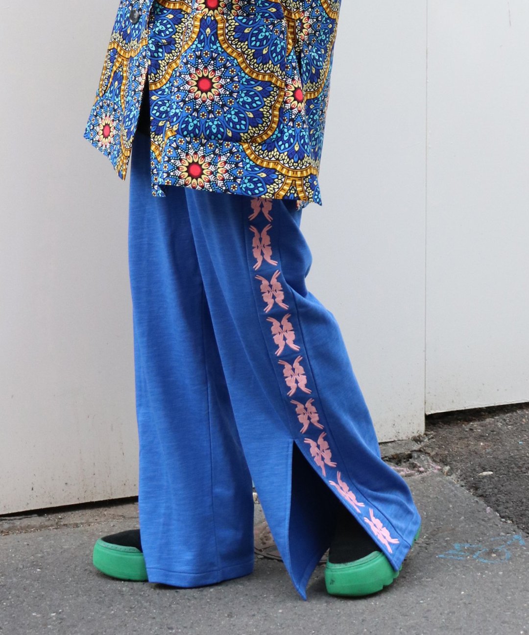 lucky charm motif Jersey line pants -2 - 中性裤装 - 棉．麻 蓝色