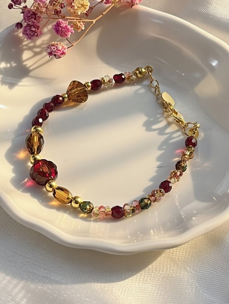 绯焰余晖 手链 手环 天然石 捷克珠 - 手链/手环 - 其他材质 红色