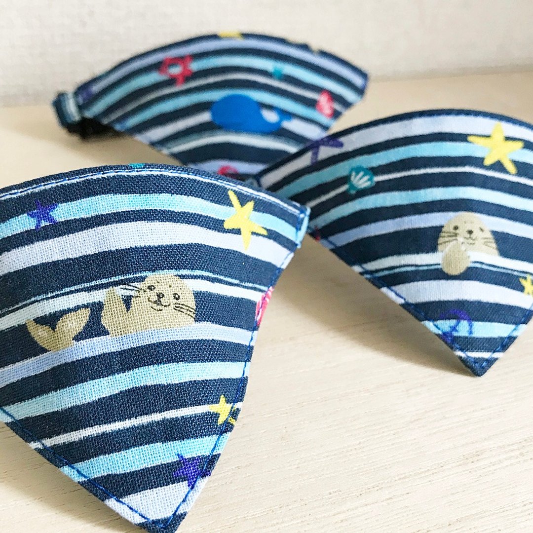 [Pattern in the waves of the sea] Bandana-style safety collar for cats Safety collar cat collar - 项圈/牵绳 - 棉 蓝色