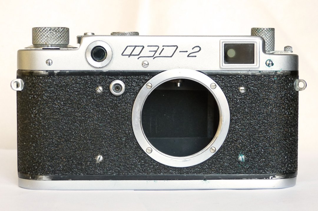 FED 2 B 型灰色机身苏联测距仪底片相机 35 mm M39 安装 - 相机 - 其他金属 银色