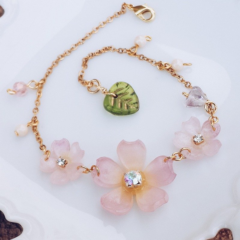 momolico 手环  樱花手链 水钻蕊 - 手链/手环 - 其他材质 粉红色