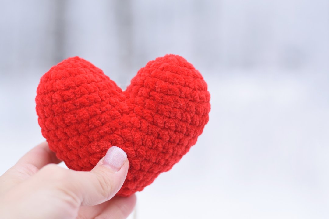 heart plush gift, i miss you gift, plushie gift for her, russian souvenir gift - 吊饰 - 聚酯纤维 红色