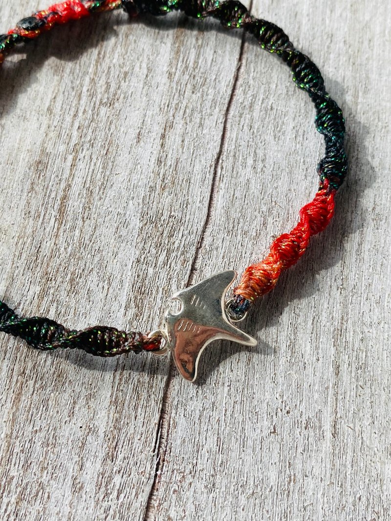 魟鱼 纯银手工编织手链 925纯银与星空蜡线 - 手链/手环 - 纯银 多色