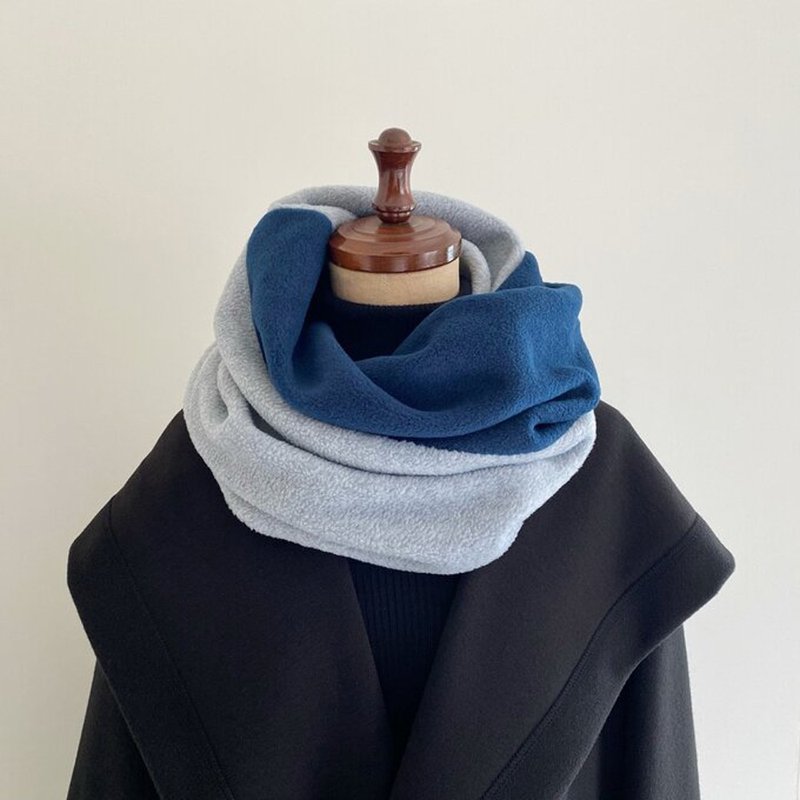 Just put it on and you'll look stylish Bi-color snood made of light and warm fleece gray navy Men's Women's Unisex Unisex - 围巾/披肩 - 聚酯纤维 多色