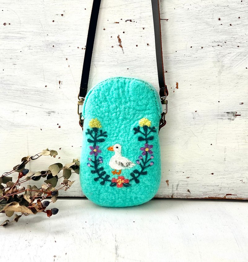 花圈与动物羊毛毡小包 翡翠绿与小鸭 - 侧背包/斜挎包 - 羊毛 绿色