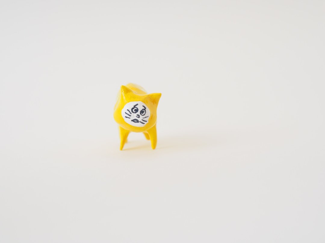 MINI NISEDARUMA yellow Cat - 摆饰 - 纸 黄色