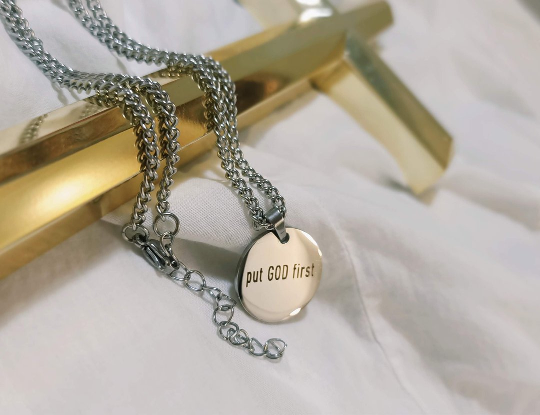 男女钛钢put God first圆牌项链/福音礼品/基督教 - 项链 - 其他金属 