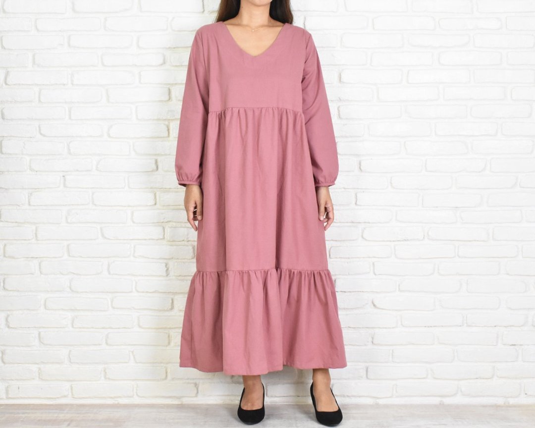 Soft V-neck tiered long sleeve dress Adult cute dusty rose pink - 洋装/连衣裙 - 其他材质 粉红色
