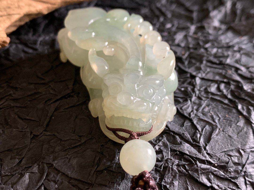 免费开光快速出货天然A货缅甸玉糯种飘花翡翠 财貔貅项链 手工雕 - 项链 - 玉石 多色