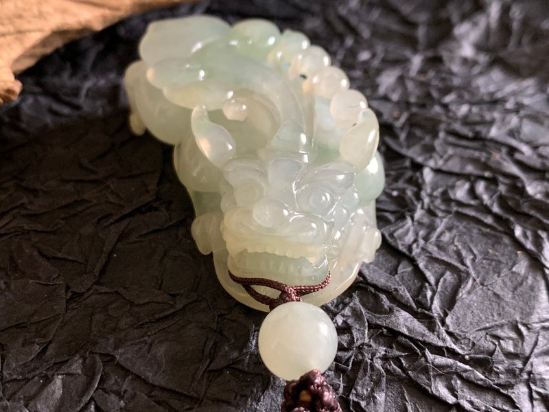 免费开光快速出货天然A货缅甸玉糯种飘花翡翠 财貔貅项链 手工雕 - 项链 - 玉石 多色