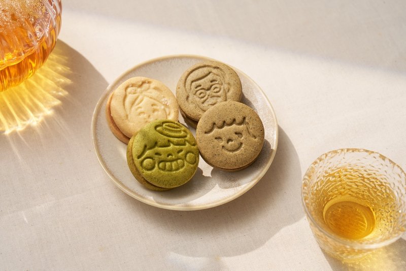 综合 Q 饼 12 入礼盒 六款 Q 饼口味 - 手工饼干 - 新鲜食材 卡其色