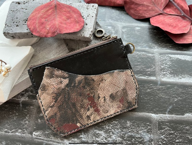 Neutral collection 纽约直送手绘艺术羊革 卡片拉链散纸包 - 零钱包 - 真皮 银色