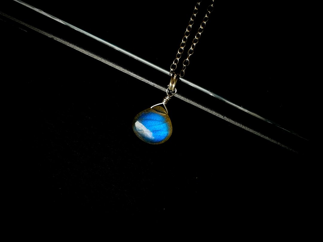 AAA 蓝光 黑丝绒拉长石项链 锁骨链 Labradorite 招财 招桃花 - 项链 - 水晶 蓝色
