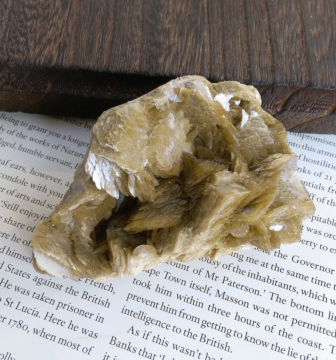 Siderite 贵州产地 菱铁矿 白水晶共生 天然矿石 原矿 - 摆饰 - 其他材质 
